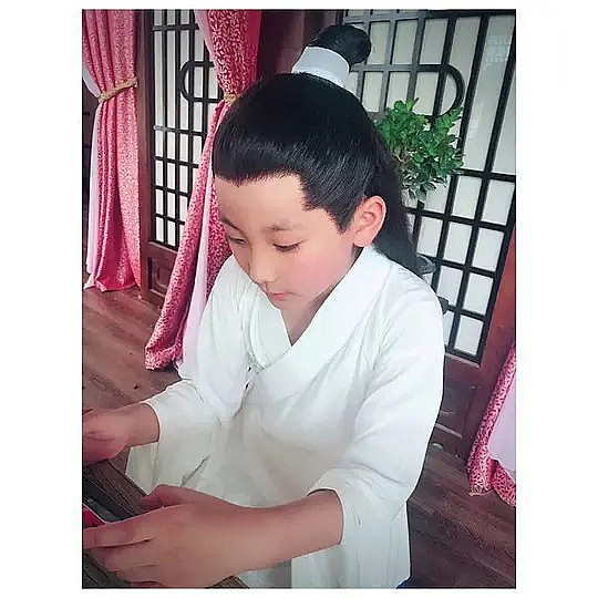 林宸锐 Chenrui Lin照片