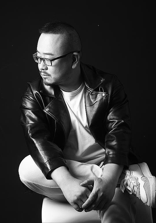秦晔 Ye Chin照片