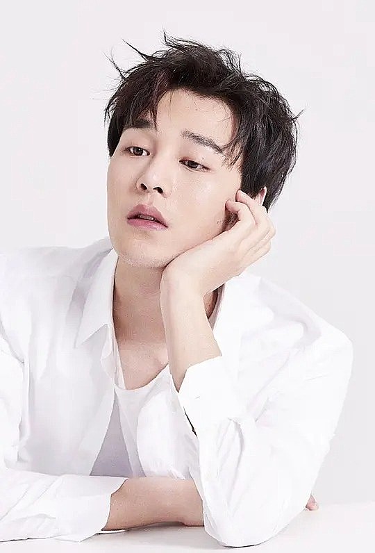 袁昊 Hao Yuan照片