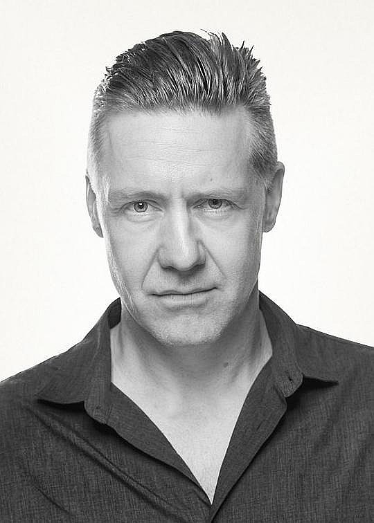 马兹·奥斯达尔 Mads Ousdal照片