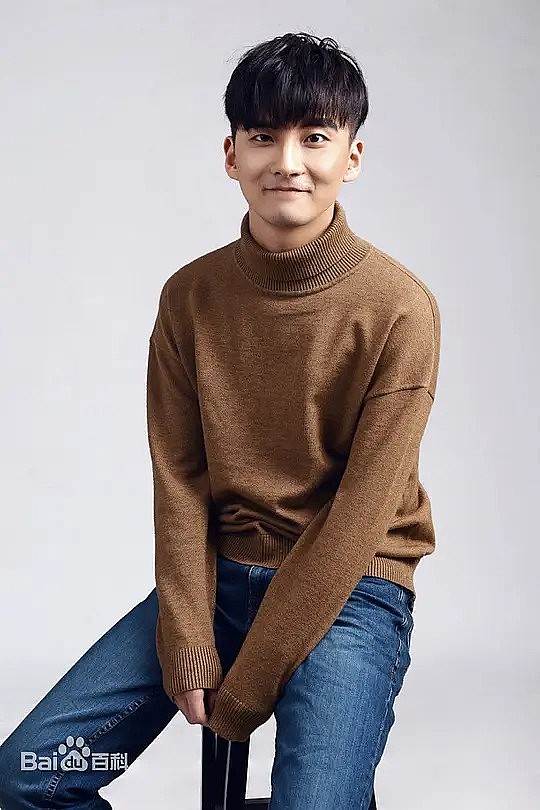 杨暾 Tun Yang照片