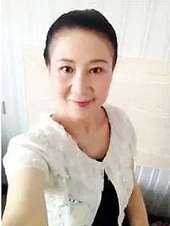 白晓红 Xiaohong Bai照片