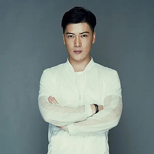 鲁文秀 Wenxiu Lu照片