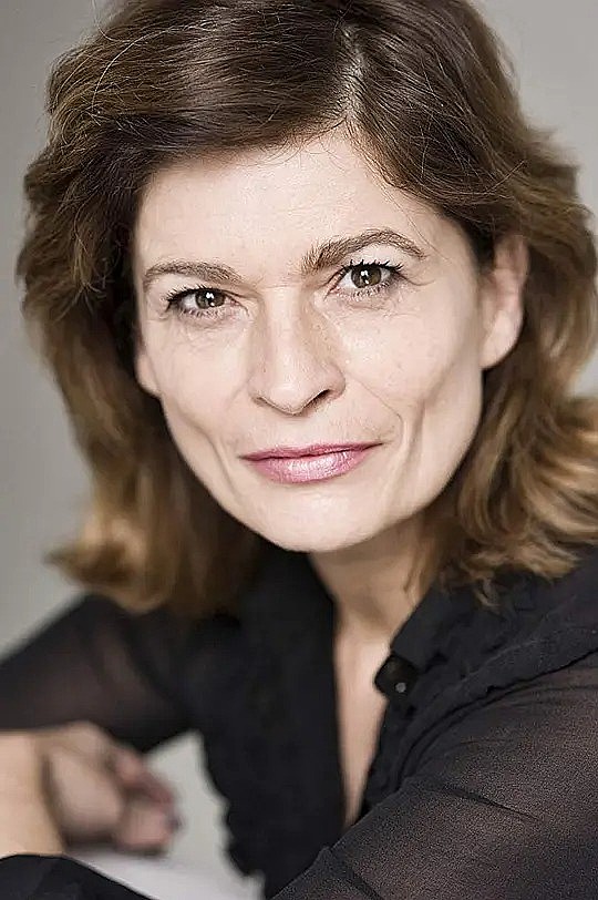 加布丽埃尔·沙尔尼茨基 Gabrielle Scharnitzky照片