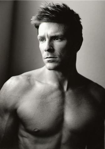 布鲁格斯·詹金斯 Burgess Jenkins照片