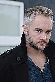 奥利弗·兰斯利 Oliver Lansley照片