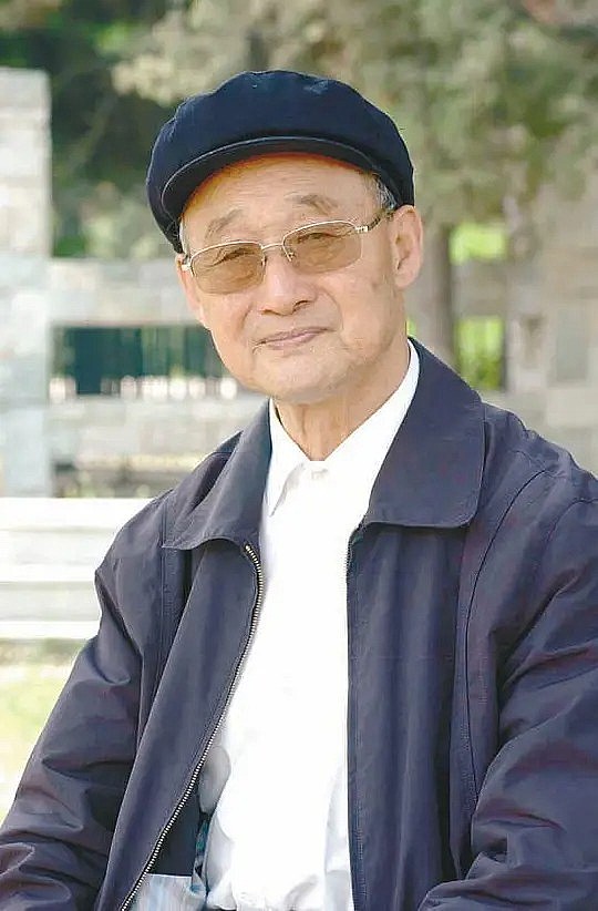 王卓 Zhuo Wang照片