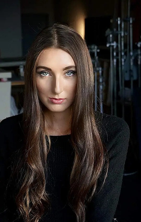 克拉拉·普雷斯提斯 Clara Plestis照片