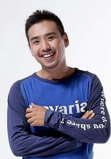 侯伊建 Yijian Hou照片