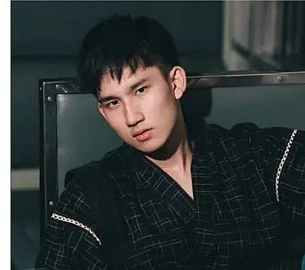 普莱姆·蓬皮塞 Pluem Pongpisal照片