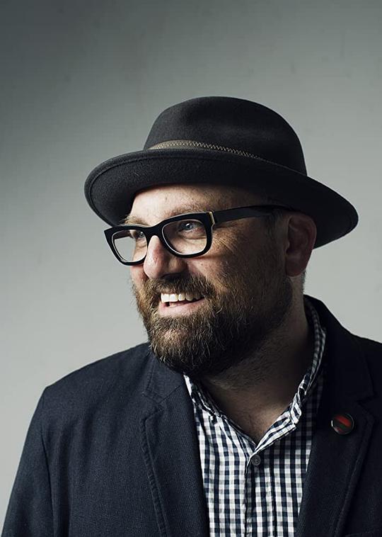 尼克·西蒙 Nick Simon照片