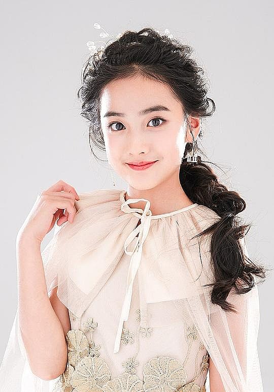 黄心贻 Xinyi Huang照片