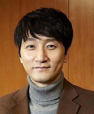 李錫俊 Lee Suk-joon照片