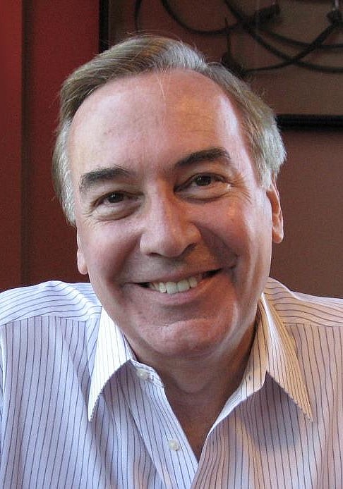 沃德·卢卡斯 Ward Lucas照片