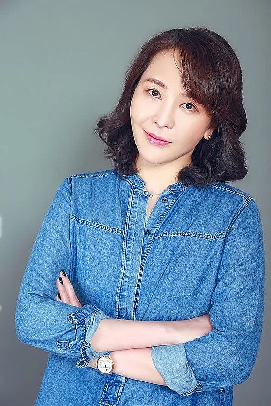 李阳 Yang Li照片