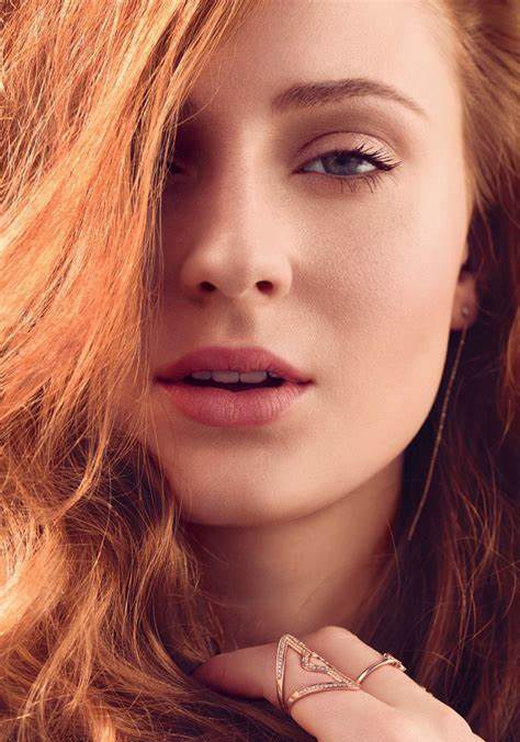 苏菲·特纳 Sophie Turner照片