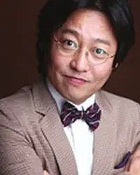 尹敦善 Yoon Don-seon照片