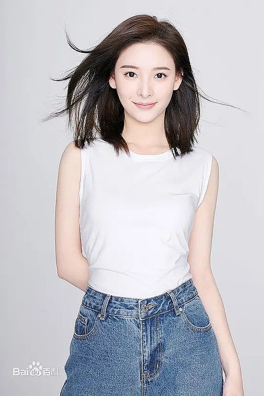 刘芷微 Zhiwei Liu照片