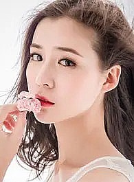 杨帆 Fan Yang照片