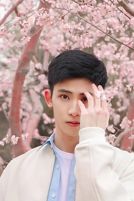 庄森 Sen Zhuang照片