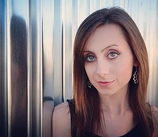 爱丽森·阿什莉·阿姆 Allisyn Ashley Arm照片