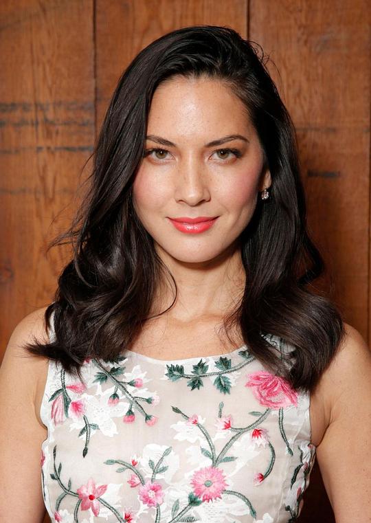 奥利维亚·穆恩 Olivia Munn照片