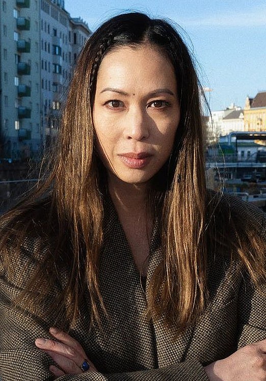 米丽亚姆·希耶 Miriam Hie照片