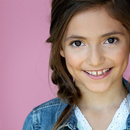 Lily Rose Silver照片