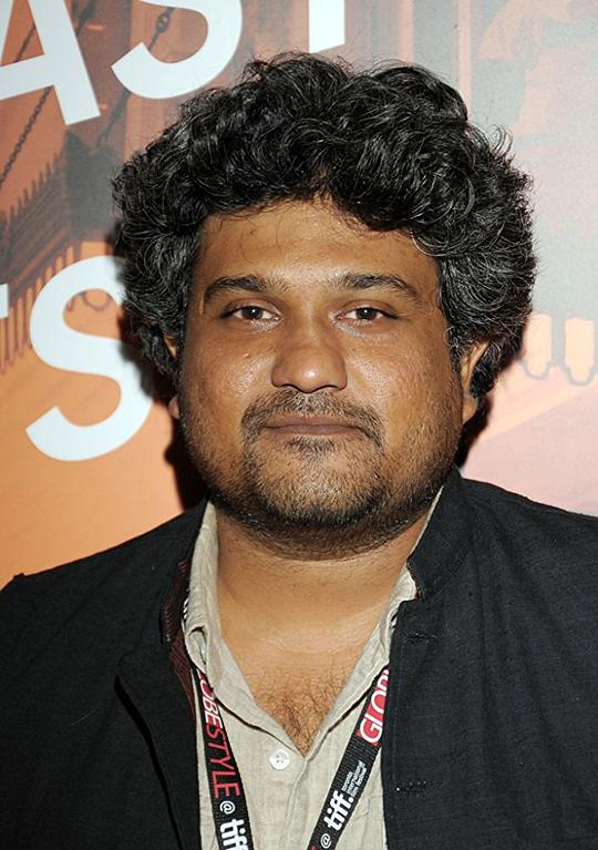 瓦桑·巴拉 Vasan Bala照片