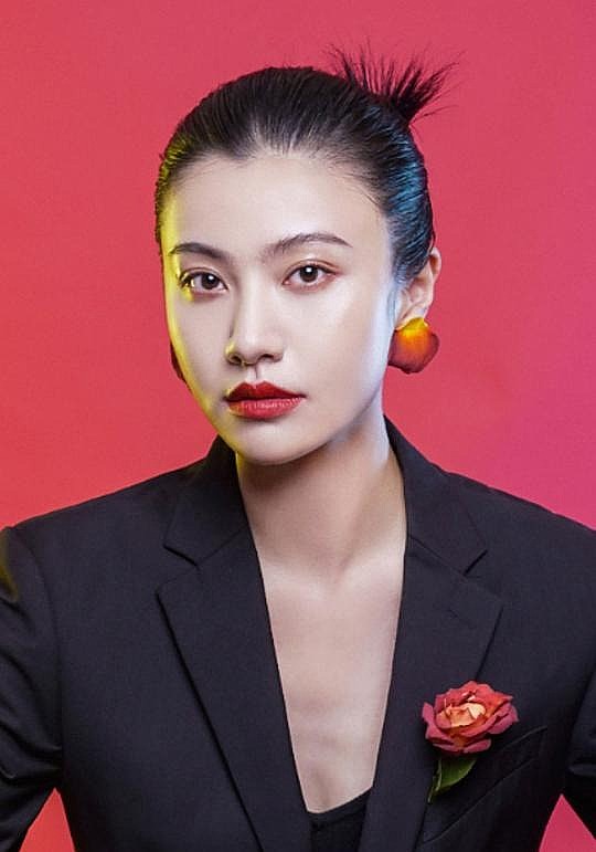 廖越 Yue Liao照片