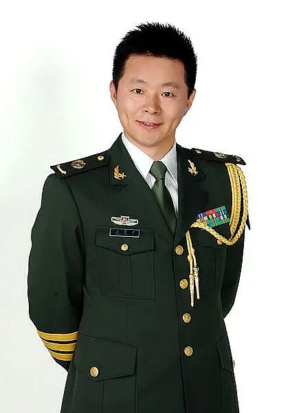 王宏伟 Hongwei Wang照片