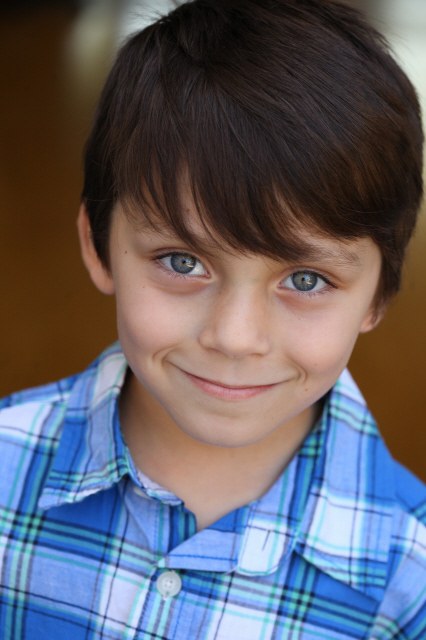 尼古拉斯·奥特利 Nicholas Oteri照片