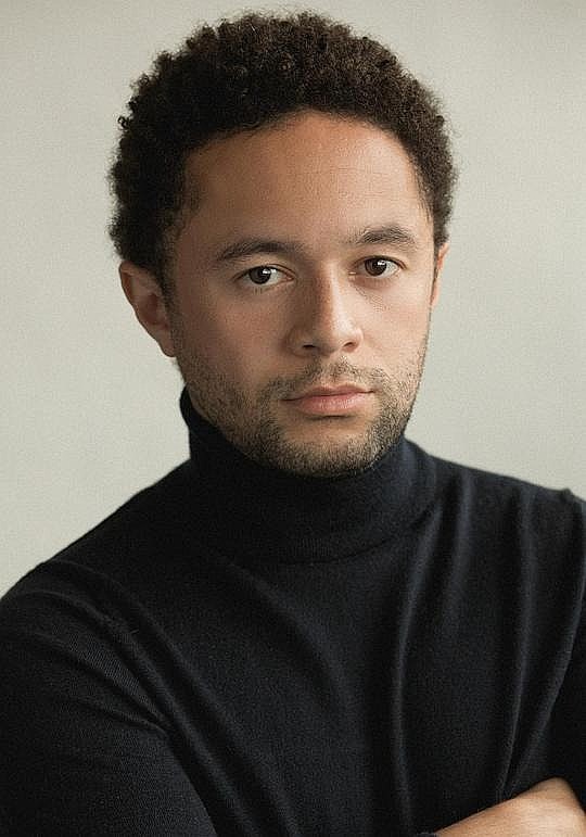 迈克尔·阿布巴卡尔 Michael Abubakar照片