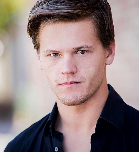 奥斯丁·R·格兰特 Austin R. Grant照片