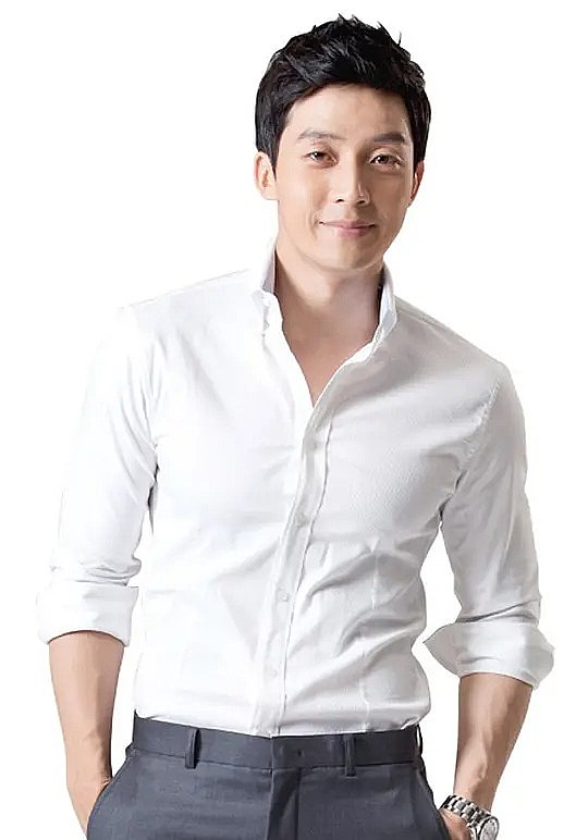 许卿焕 Heo Gyeong Hwan照片