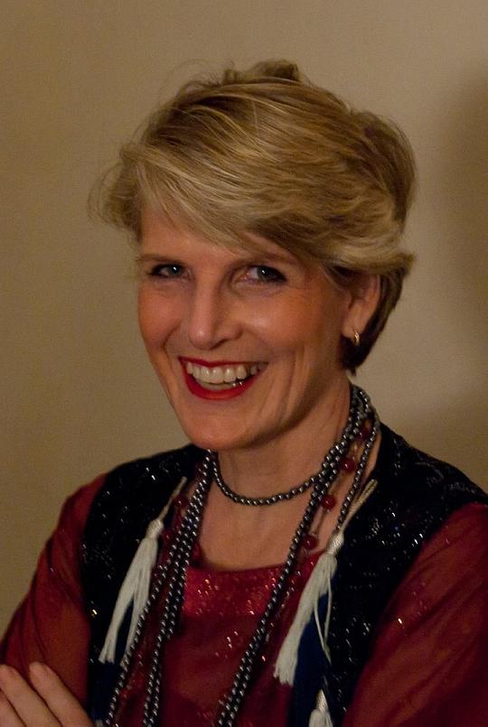 邦妮·泽勒巴克 Bonnie Zellerbach照片