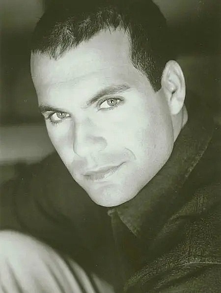 Vincent Pagano照片