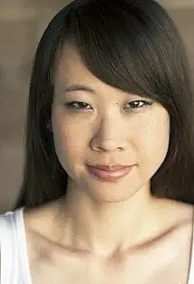 朱莉亚·森泽 Julia Morizawa照片