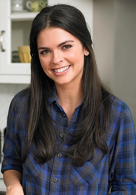 Katie Lee照片