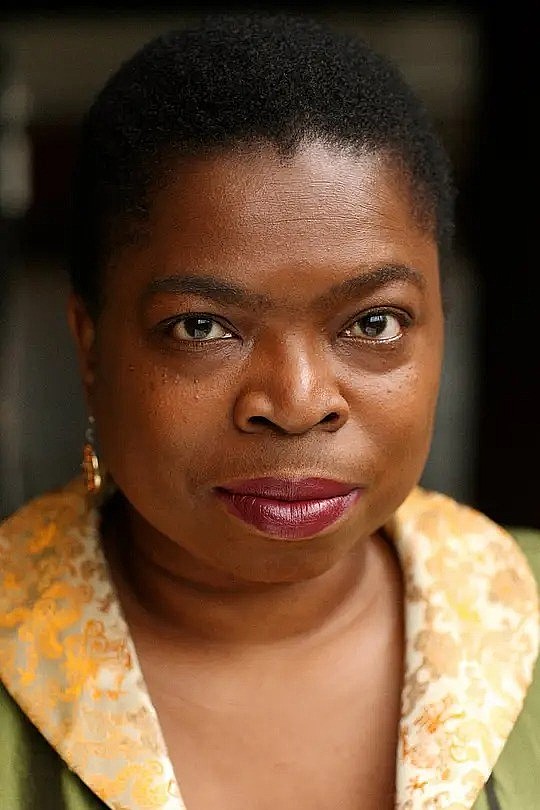 肖拉·阿德乌斯 Shola Adewusi照片
