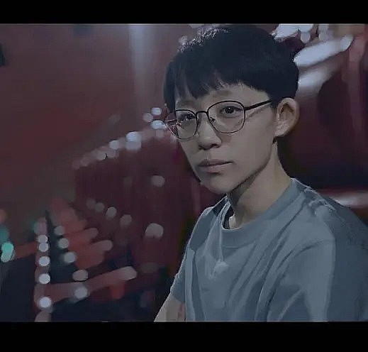刘青青 Qingqing Liu照片