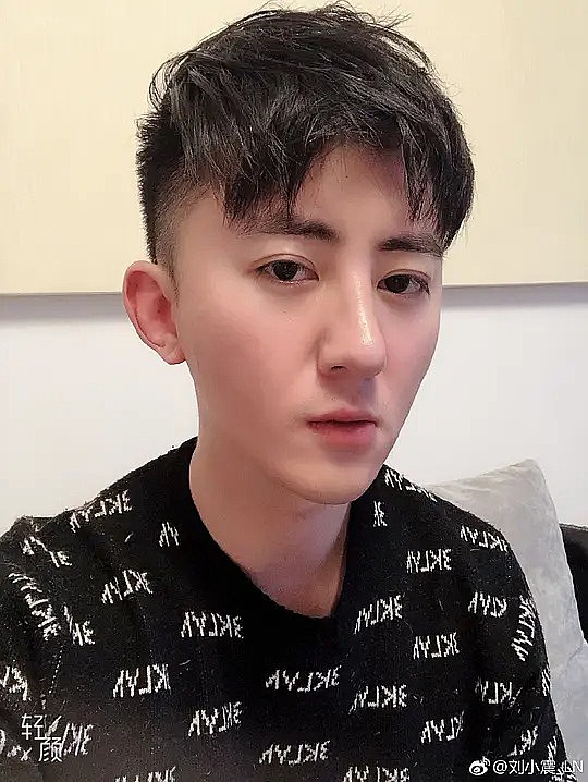 刘小震 Xiaozhen Liu照片