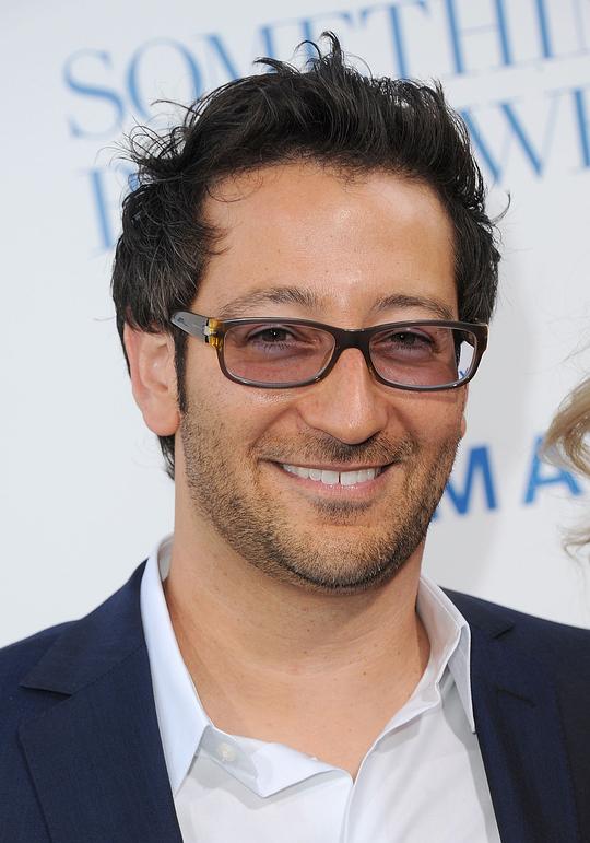 卢克·格林菲德 Luke Greenfield照片