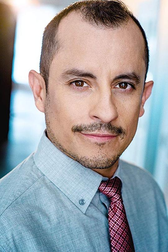 曼尼·鲁比奥 Manny Rubio照片