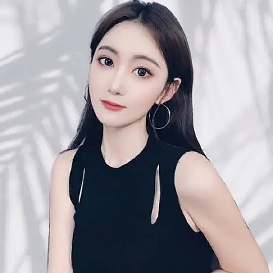 姜云云 Yunyun Jiang照片