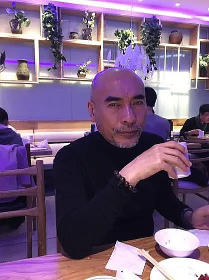 王泽清 Zeqing Wang照片
