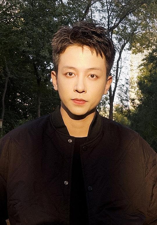 刘哲珲 Zhehui Liu照片