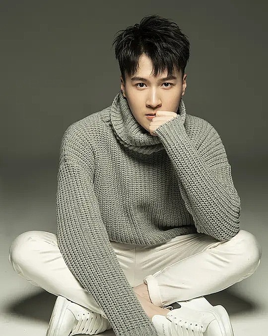 张译夫 Yifu Zhang照片