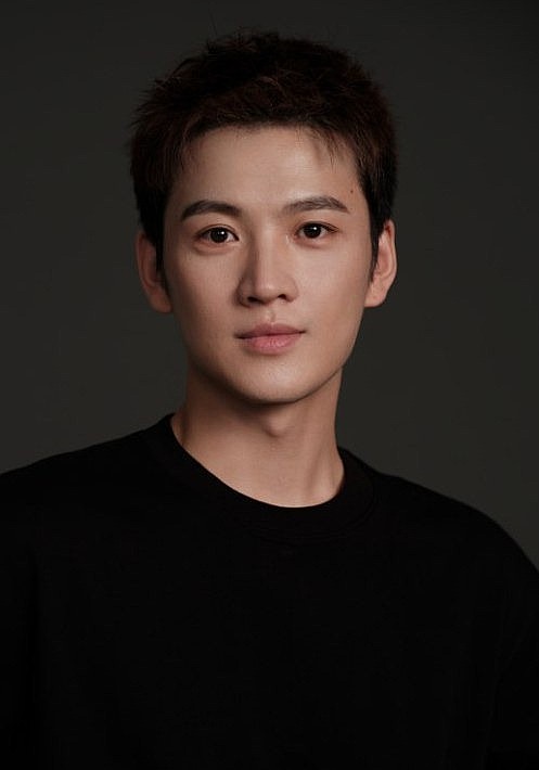 秦天宇 Tianyu Qin照片