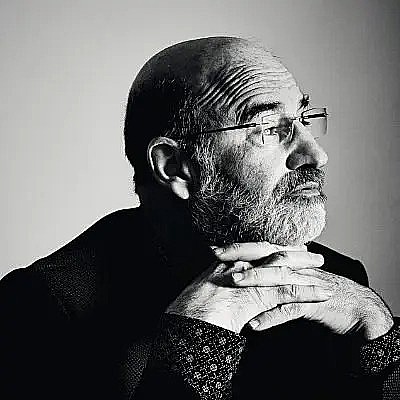 费尔南多·阿兰布鲁 Fernando Aramburu照片